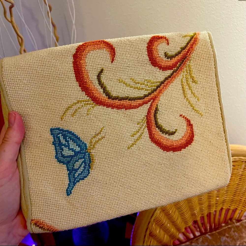 Vintage Needlepoint Clutch Blue Butterfly 🦋